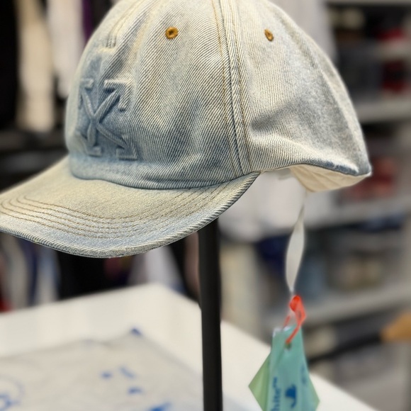 Off-White Light Blue Denim Cap - Brand New - Picture 4 of 5